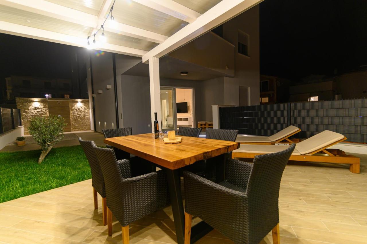 Hygge Boutique Apartment Trogir Exterior foto